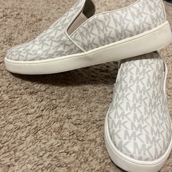 MK sneakers - Picture 4 of 5